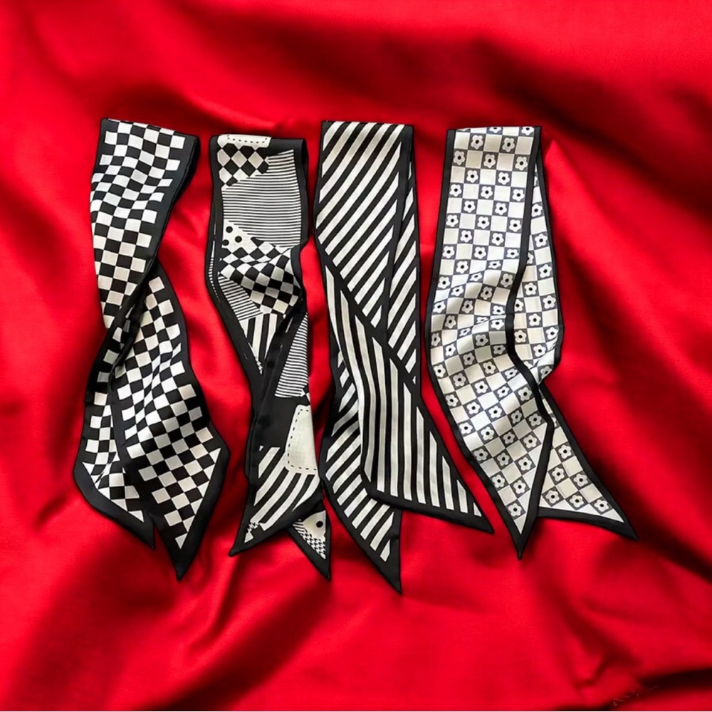 4 Piece Set Satin Style Black White Floral Selection Twillies‎